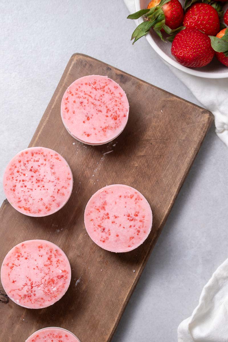 strawberry cheesecake fat bombs diabetesstrong.com