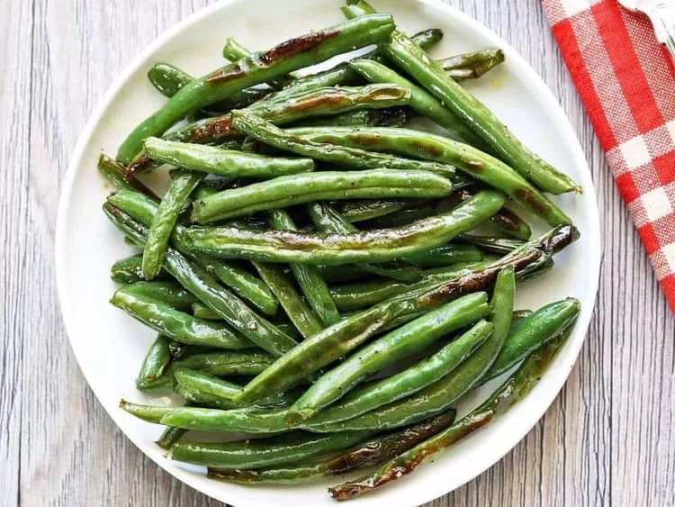 roasted green beans, best keto side dishes