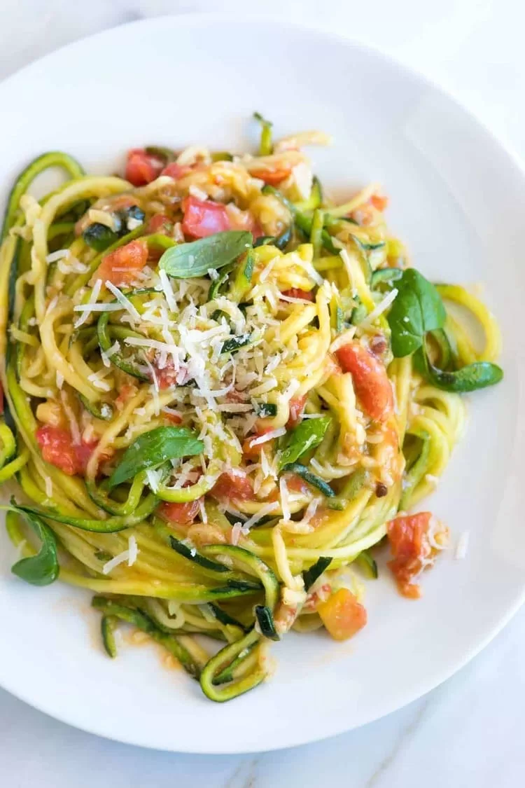 zucchini pasta, zoodles, best keto side dishes